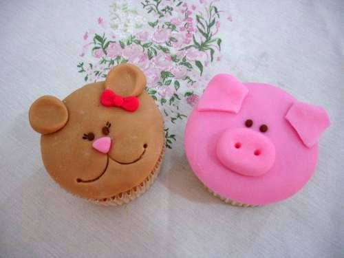 38)   LES CUPCAKES SONT A LA  MODE !!!!!!